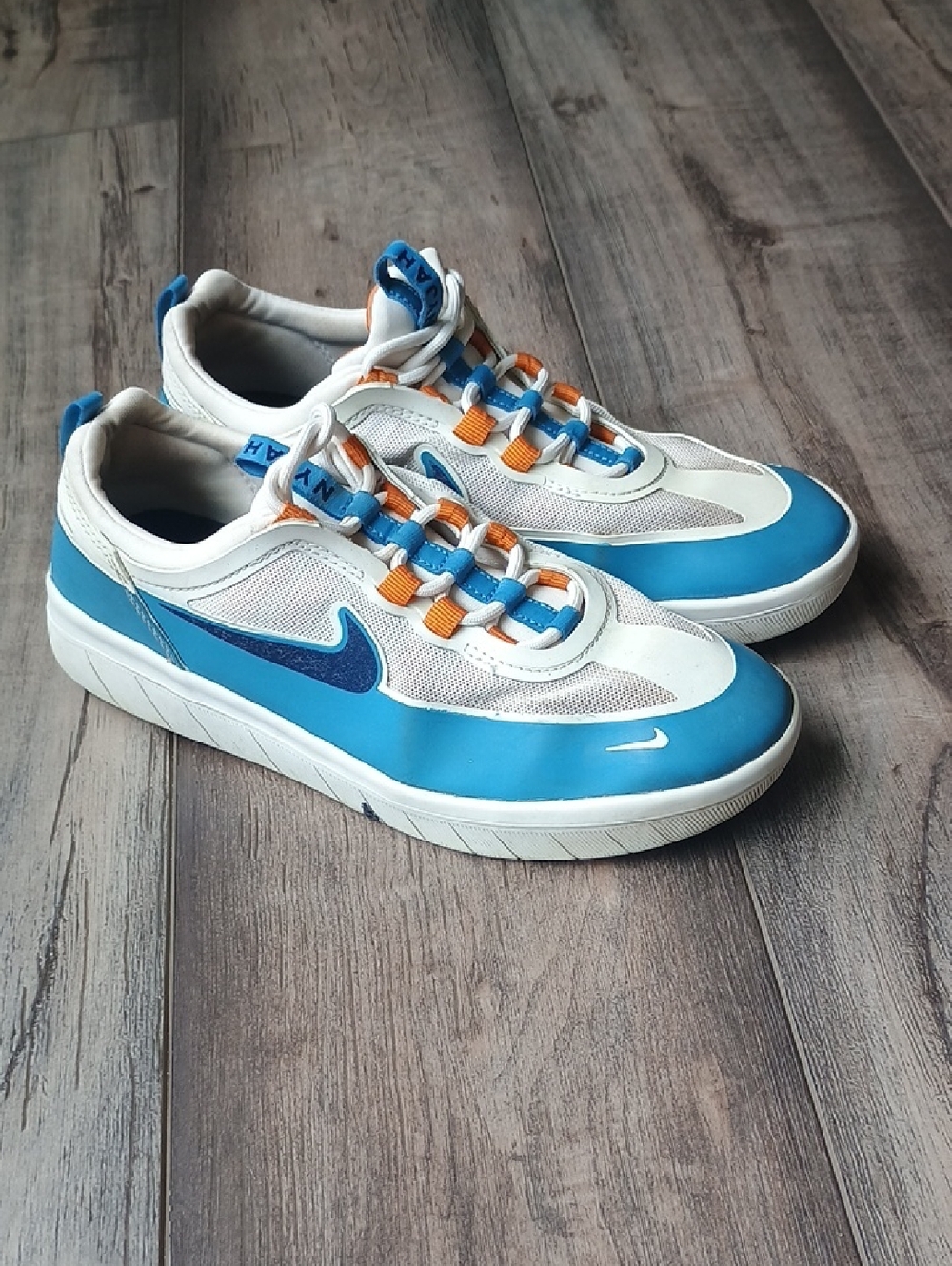 Nike Nyjah 2 Free SB  Men’s Teal Blue, White & Orange Casual Sneakers